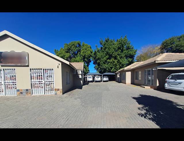 152M² OFFICE FOR SALE IN BO-DORP